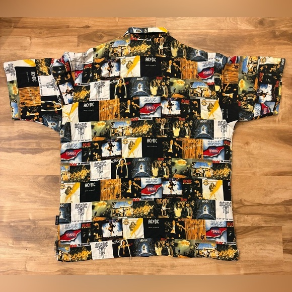 AC/DC Rockware by Dragonfly Clothing Button Down Short Sleeve Shirt - Size XL - Picture 2 of 7